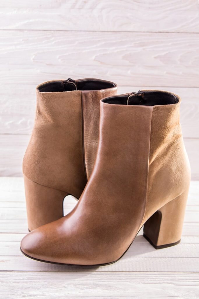Beautiful woman's boots that give your morale a little boost and say proudly "World, here I come!" 
